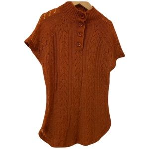 Press crochet tunic top. Very soft.Size:S cinnamon